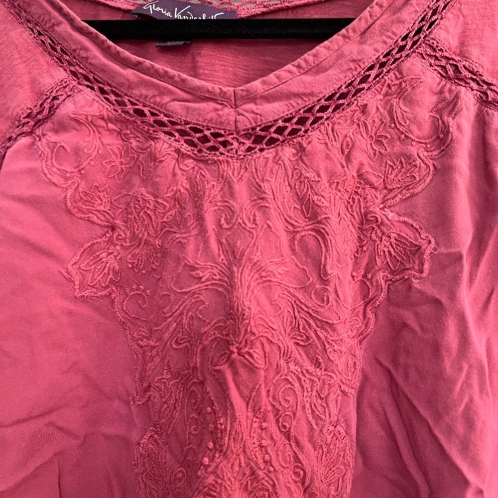 Womens Short Sleeve Embroidered Top Dry Rose